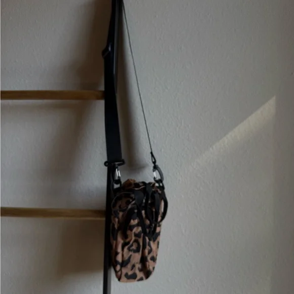 Calpak Water Bottle Bag - Picture 6 of 6